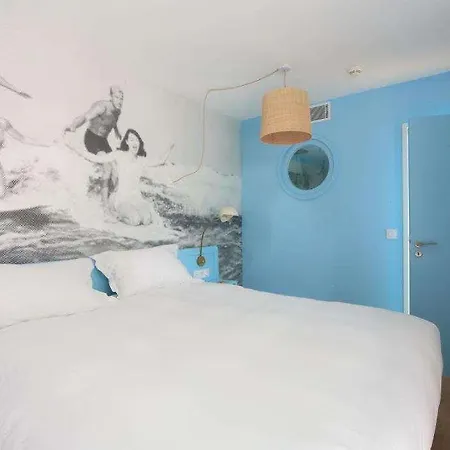 Casarose Hotel *